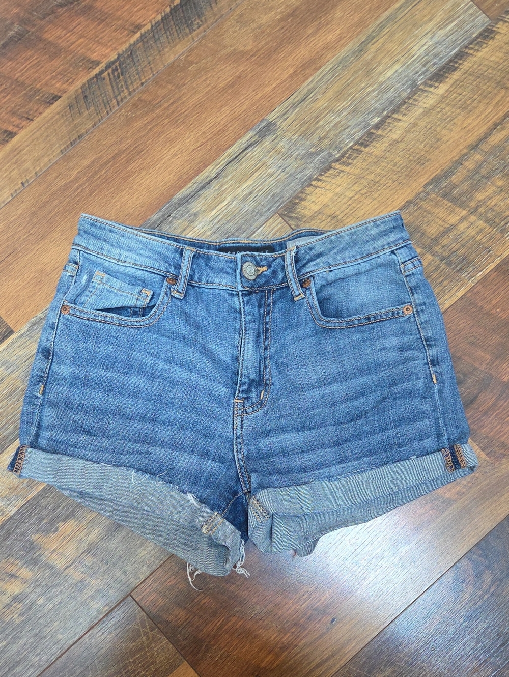 Aeropostale Blue Jean High Waisted Shorty With Distressed Cuff, Size 4